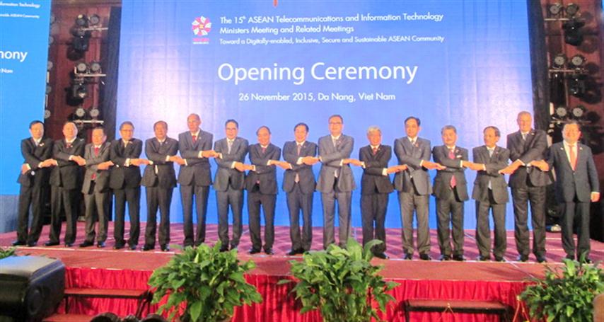 ໄຂກອງປະຊຸມລັດຖະມົນຕີໂທລະຄົມແລະເຕັກໂນໂລຊີຂໍ້ມູນຂ່າວສານອາຊຽນ